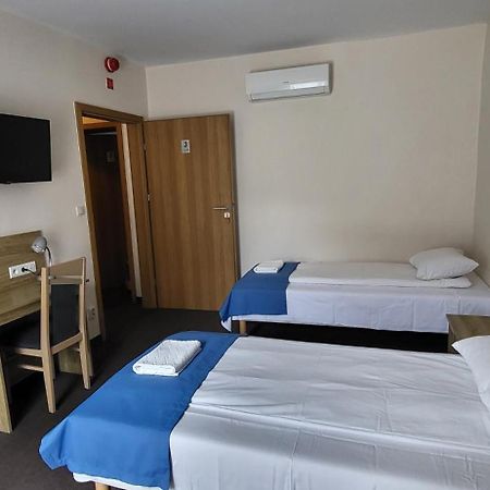 Smart2Stay Pod Lipami Варшава Екстер'єр фото