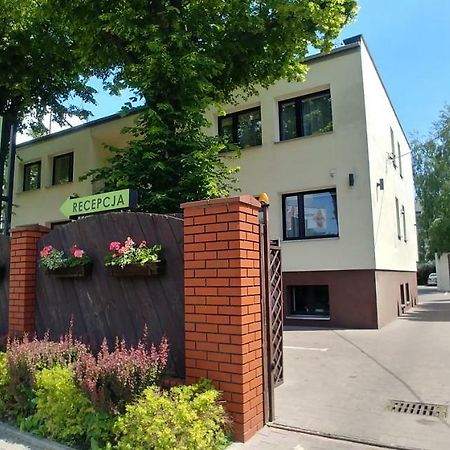Smart2Stay Pod Lipami Варшава Екстер'єр фото