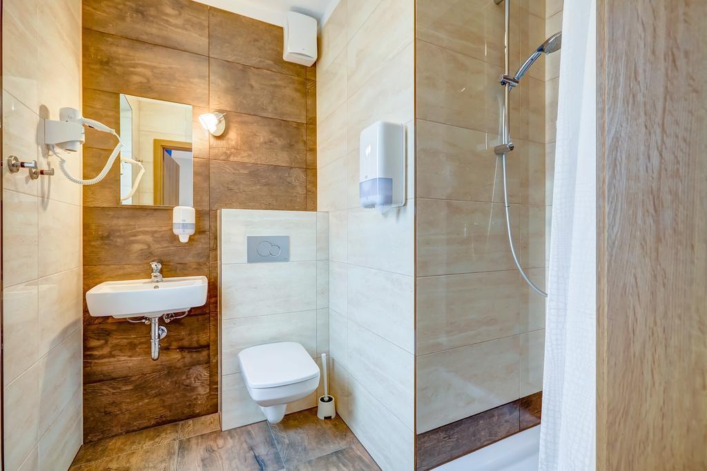 Smart2Stay Pod Lipami Варшава Екстер'єр фото